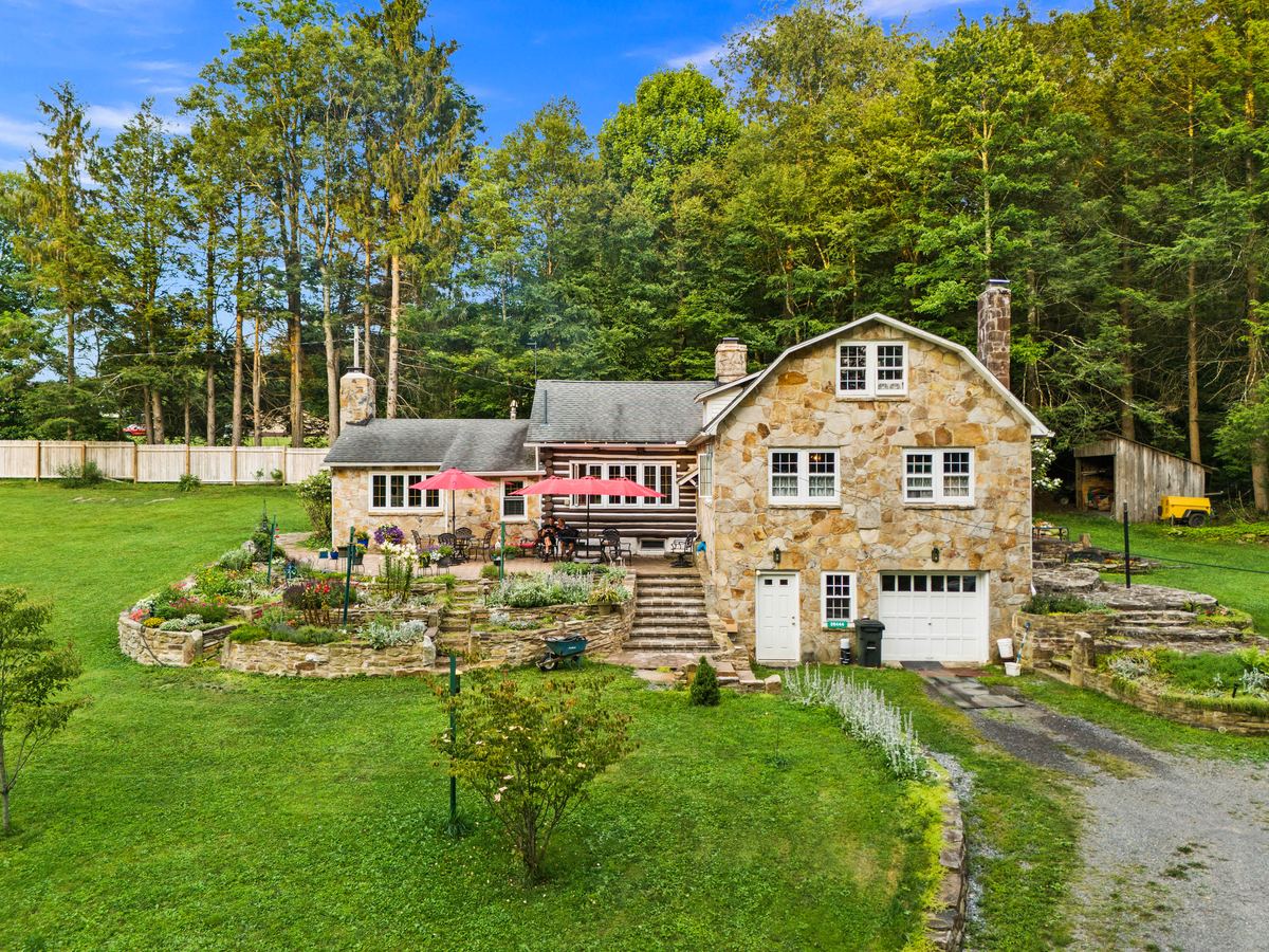 Aerial of a stone farmhouse in Rockingham County